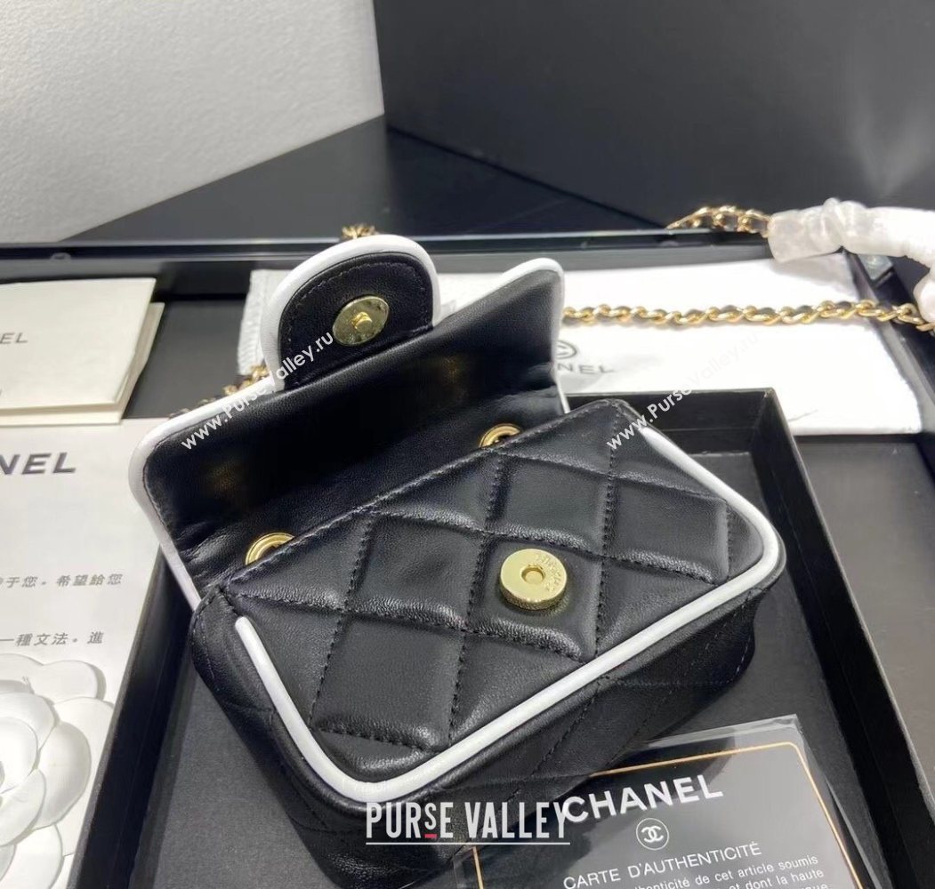 Chanel Leather Clutch with Chain Black 2025 0618 (99-250618016)