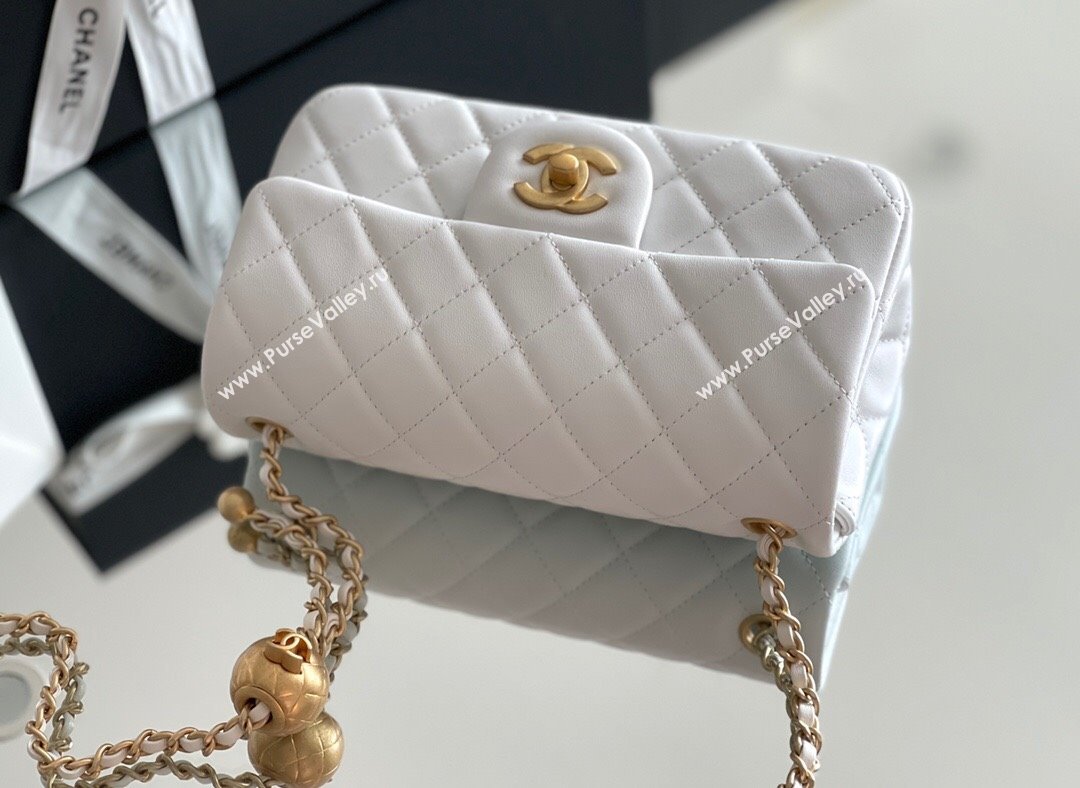 Chanel Lambskin Small Flap Bag with Gold-Tone Metal Ball Chain AS1787 White 2024 Top Quality (SHUNY-24072213)