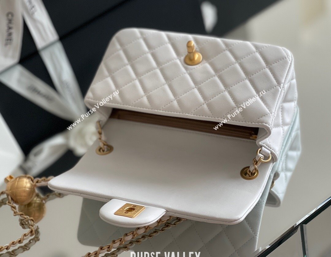 Chanel Lambskin Small Flap Bag with Gold-Tone Metal Ball Chain AS1787 White 2024 Top Quality (SHUNY-24072213)