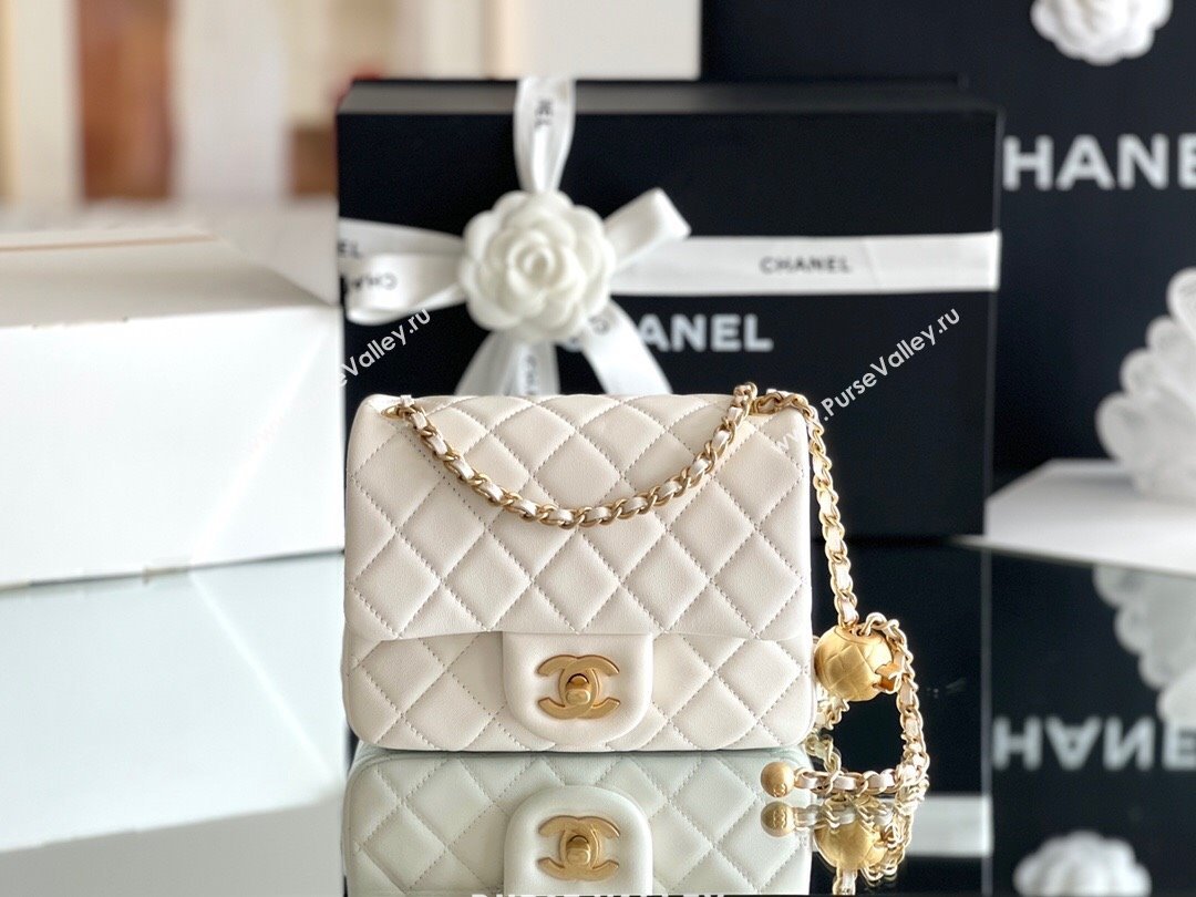 Chanel Lambskin Mini Square Flap Bag with Gold-Tone Metal Ball Chain AS1786 White 2024 Top Quality (SHUNY-24072216)