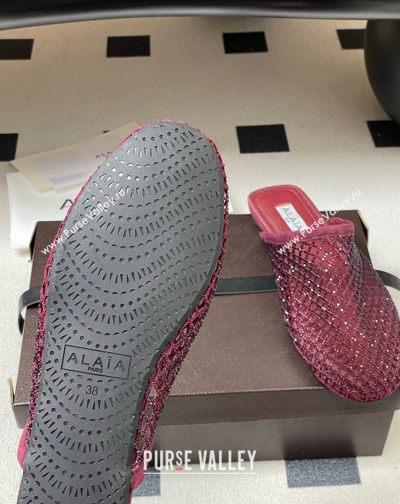 Alaia Flat Mules in Fishnet and Suede with Strass Burgundy 2025 AL020703 (MD-260207061)