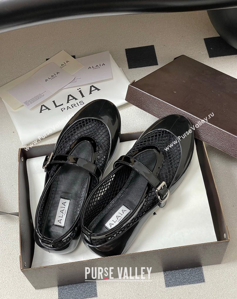 Alaia Ballets Flat in Fishnet Rubber Overshoes Black 2025 AL020704 (MD-260207063)