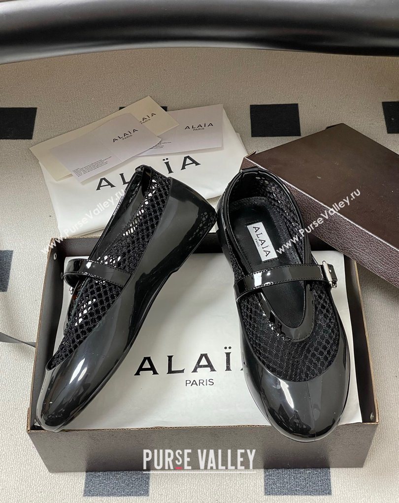 Alaia Ballets Flat in Fishnet Rubber Overshoes Black 2025 AL020704 (MD-260207063)