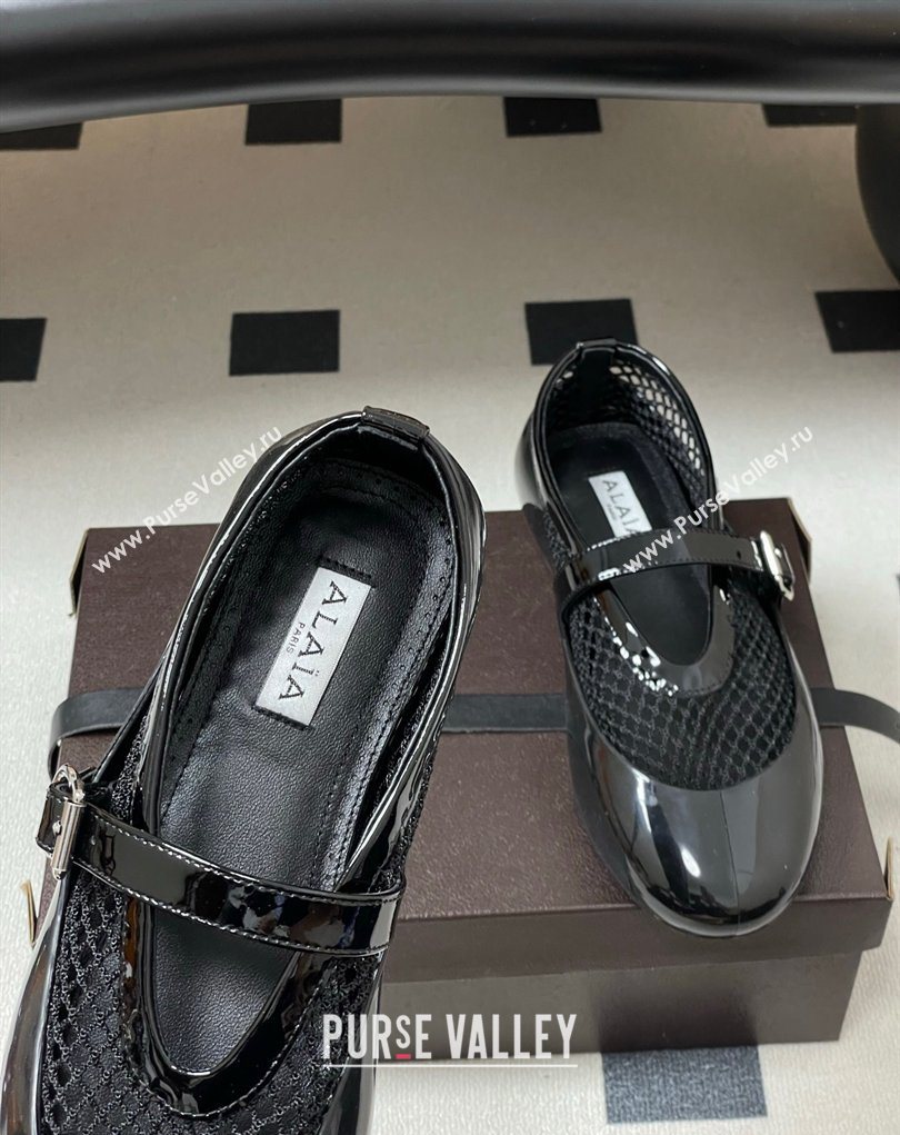 Alaia Ballets Flat in Fishnet Rubber Overshoes Black 2025 AL020704 (MD-260207063)