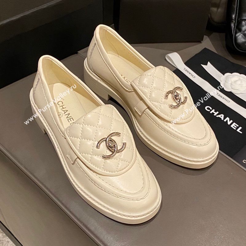 Chanel Leather Loafers with CC Foldover White 2020 (MD-20120278)