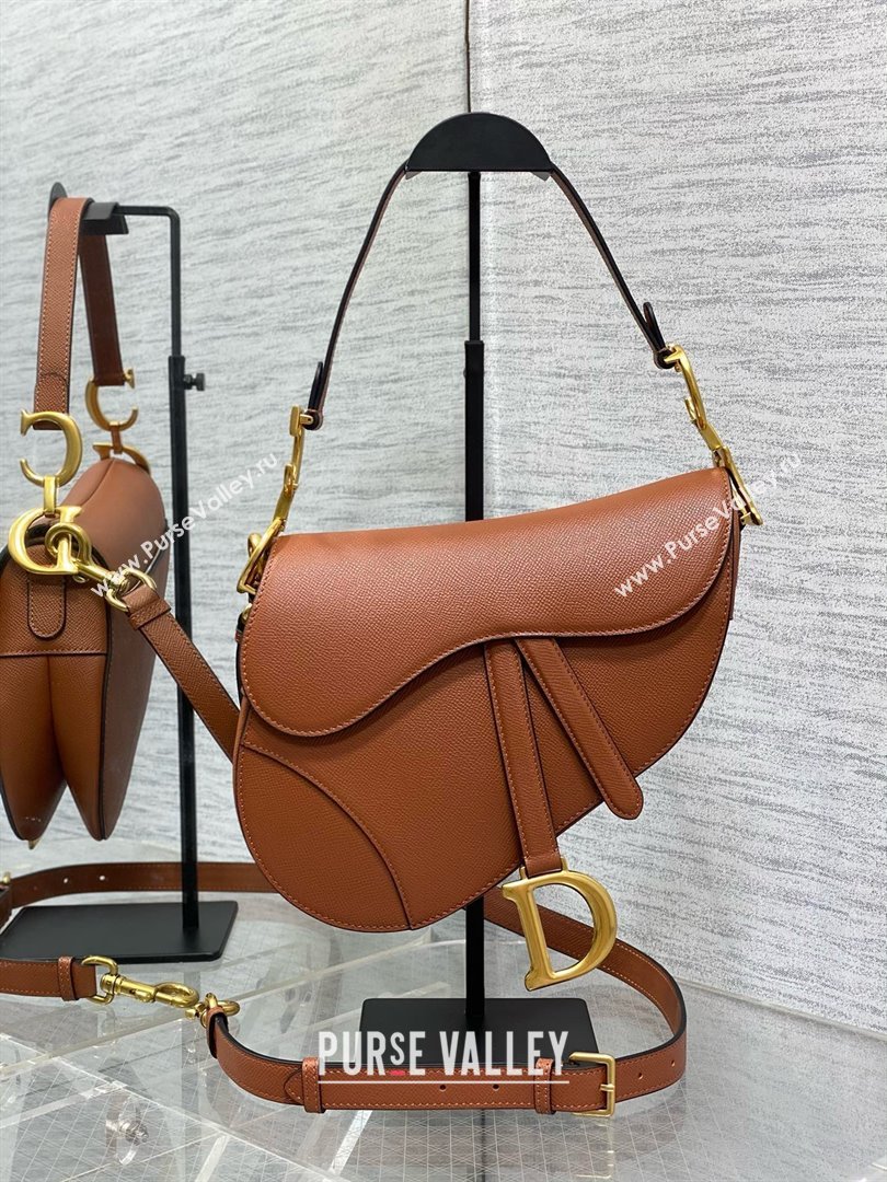 Dior Medium Saddle Bag with Strap in Grained Calfskin Caramel 2025 (XXG-25010719)