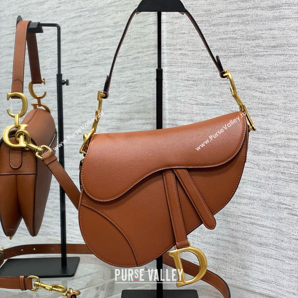 Dior Medium Saddle Bag with Strap in Grained Calfskin Caramel 2025 (XXG-25010719)