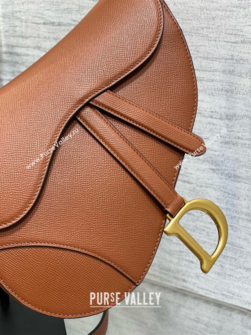 Dior Medium Saddle Bag with Strap in Grained Calfskin Caramel 2025 (XXG-25010719)