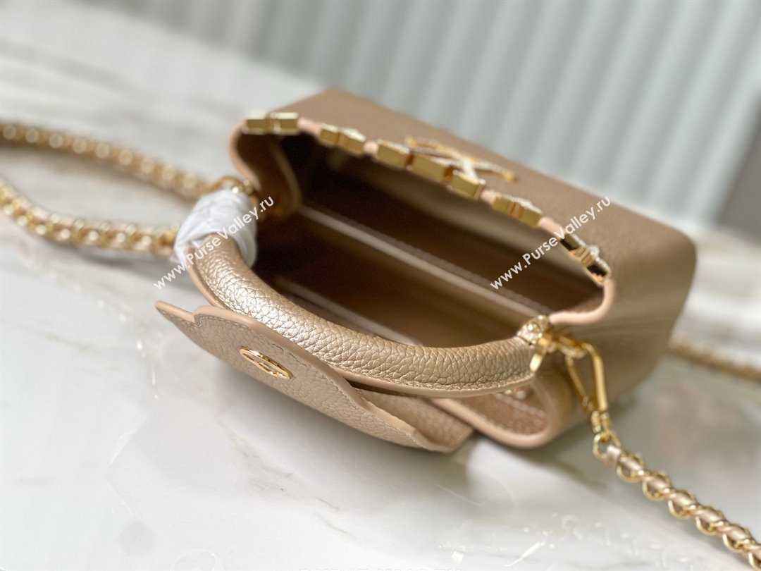 Louis Vuitton Capucines Mini Bag with Strass Hardware in Gold Taurillon Leather M24583 2025 (K-25011405)