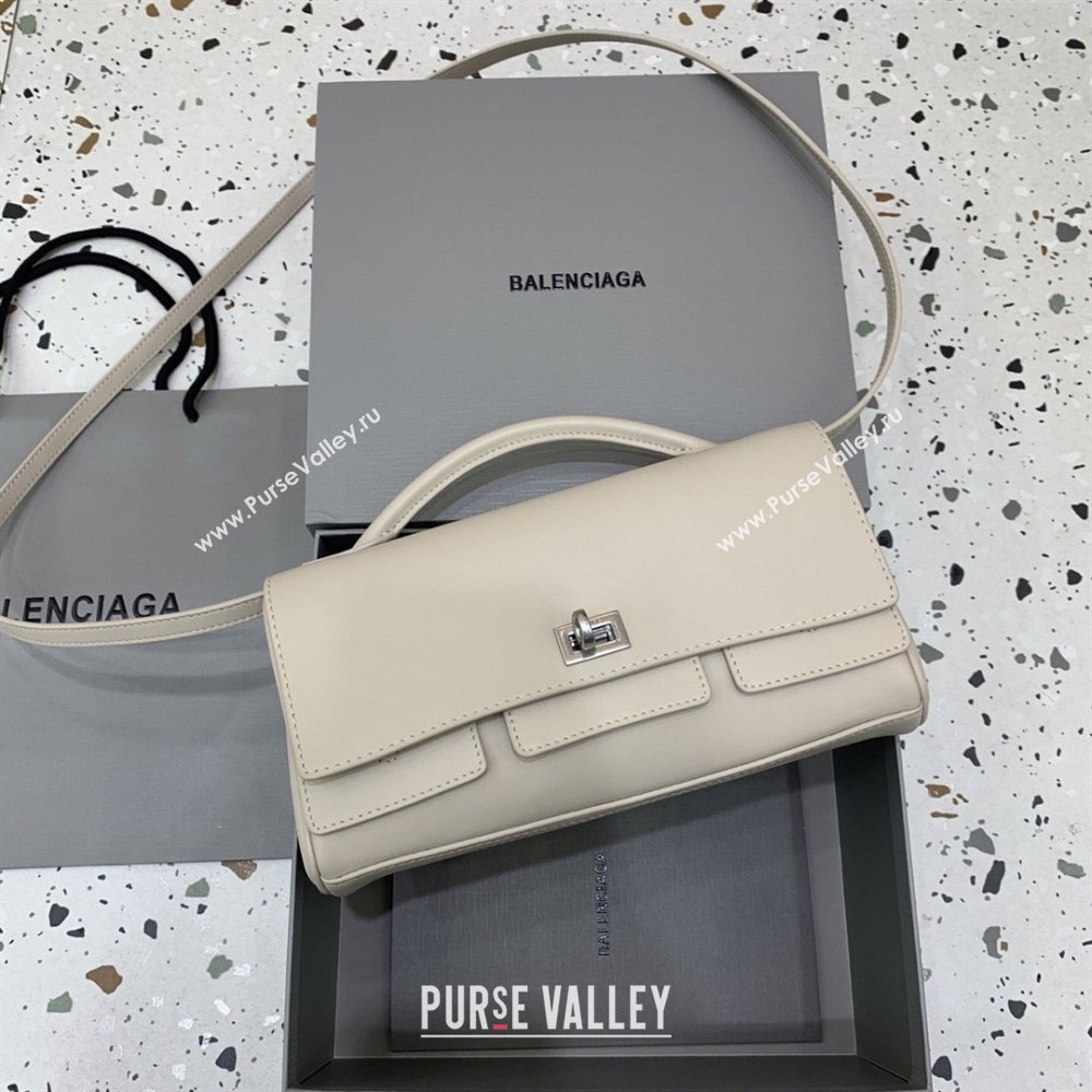 Balenciaga Bel Air Clutch Bag in Lambskin Leather Beige 2026 843943 (JM-260403043)