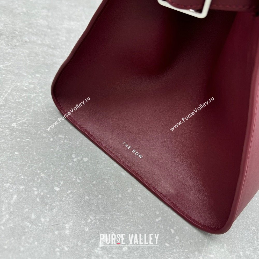 The Row Margaux Clutch in Smooth Leather Amaranth Red 2025 1843 (ningm-250408055)