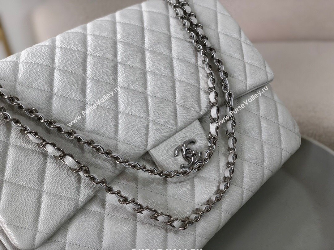 Chanel XXL Airline Travel Flap Bag inGrained Leather A4661 White/Silver 2024 Top (SM-23122125)