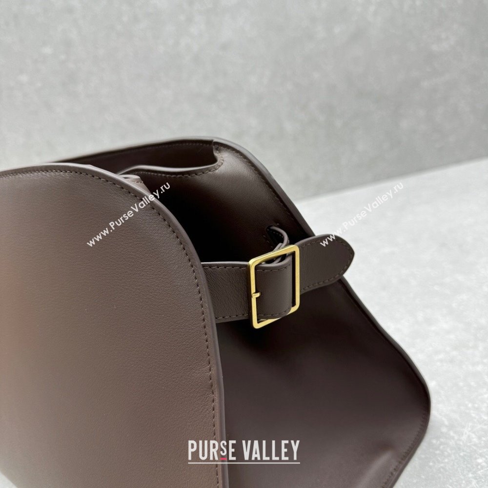The Row Margaux Clutch in Smooth Leather Chocolate 2025 1843 (ningm-250408056)