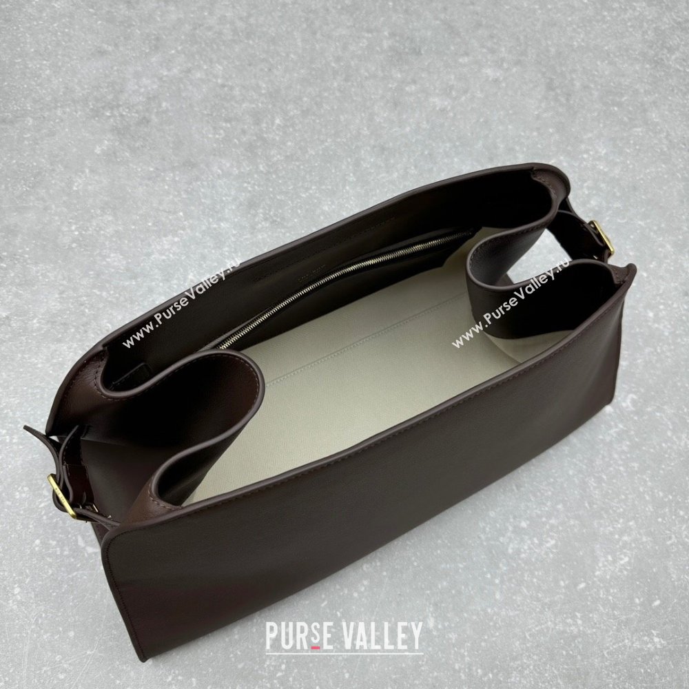 The Row Margaux Clutch in Smooth Leather Chocolate 2025 1843 (ningm-250408056)
