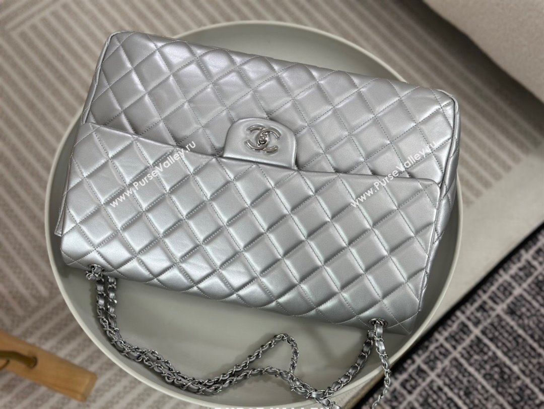 Chanel XXL Airline Travel Flap Bag in Smooth Calfskin A4661 Silver/Silver 2024 Top (SM-23122127)