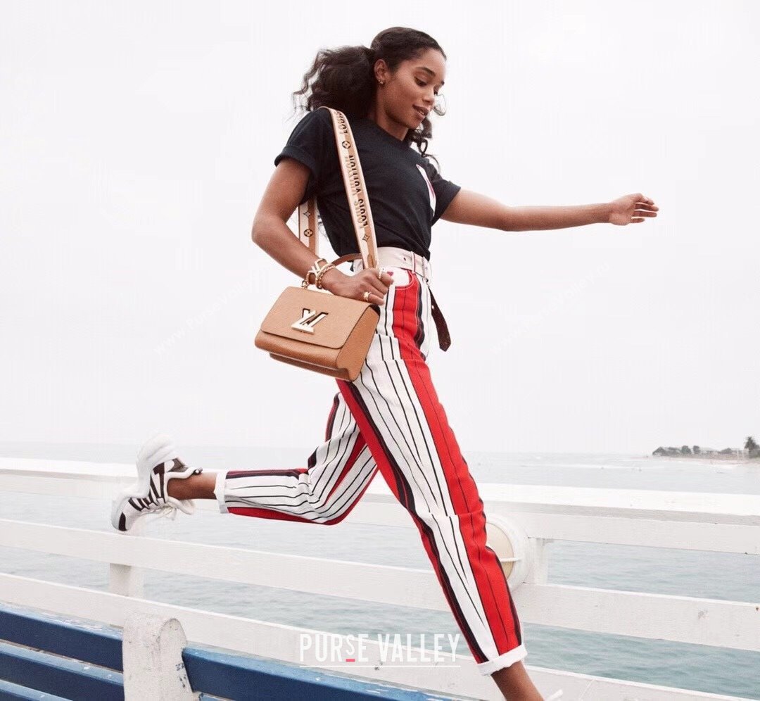 Louis Vuitton Twist MM Bag in Honey Gold Epi Leather M57506 2025 (KI-250120088)