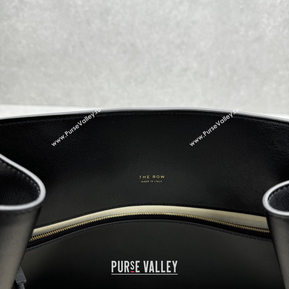 The Row Margaux Clutch in Smooth Leather Black 2025 1843 (ningm-250408059)
