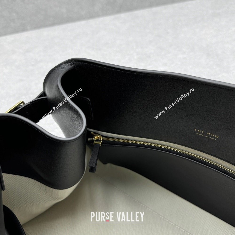 The Row Margaux Clutch in Smooth Leather Black 2025 1843 (ningm-250408059)