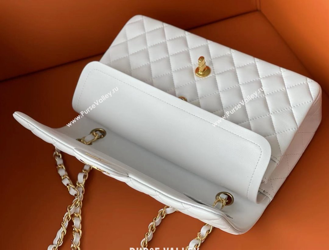 Chanel Quilted Lambskin Medium Classic Flap Bag A01112 White/Gold 2024 Original Quality (MHE-24072304)