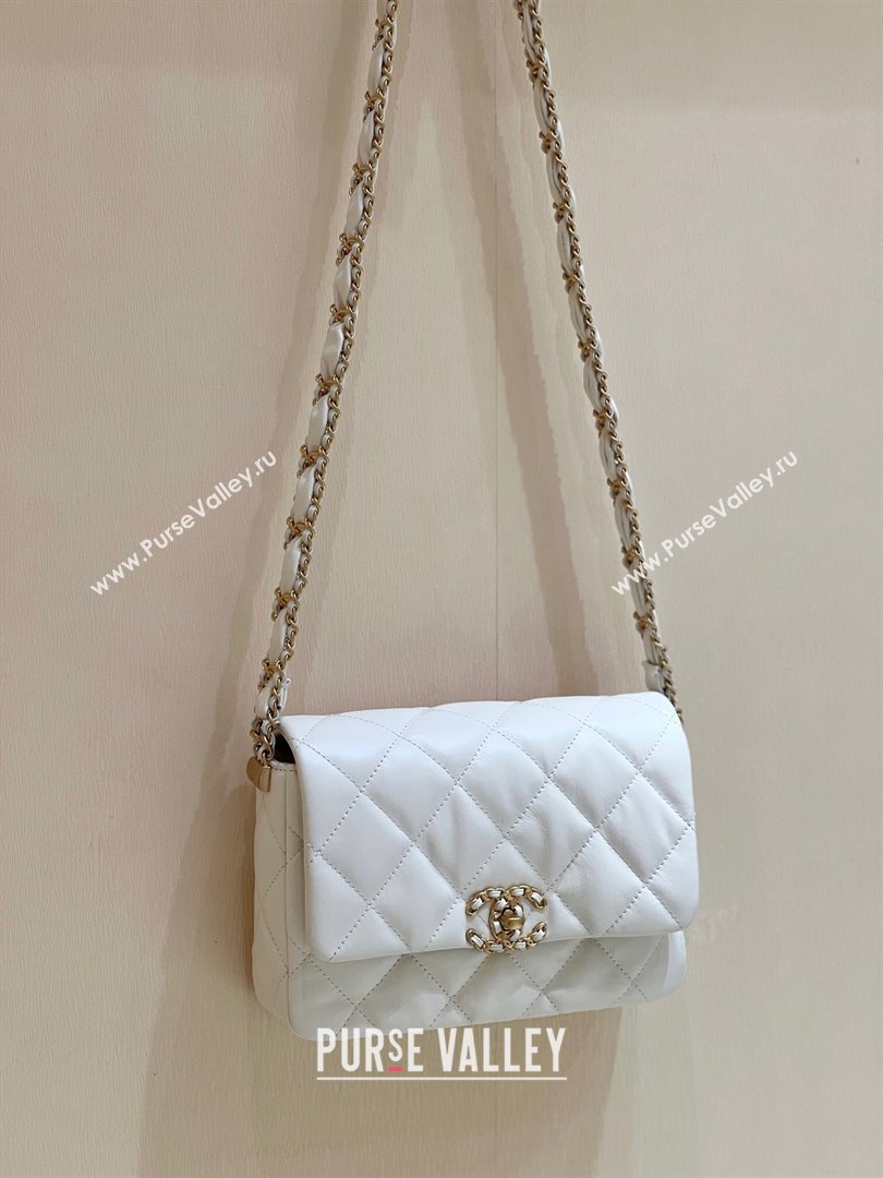 Chanel 19 Aged Calfskin Flap Bag AS4423 White 2024 Top Quality (SHUNY-24091204)