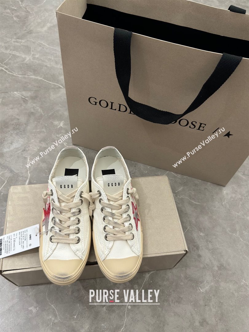 Golden Goose V-Star Sneakers in Leather with Signature White/Red 2024 0702 (13-240702117)