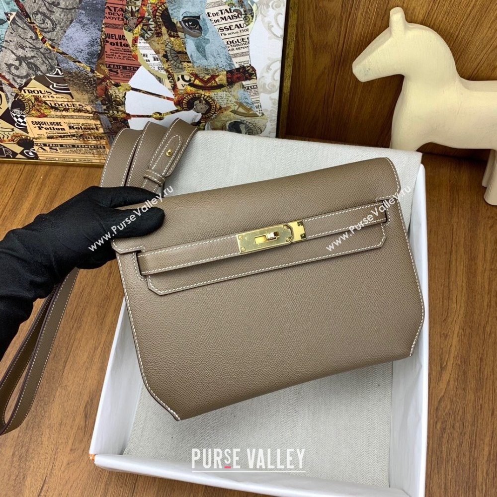 Hermes Kelly Depeches 25 Pouch in Original Epsom Leather Etoupe/Gold 2024 (Full Handmade) (XYA-24041010 )