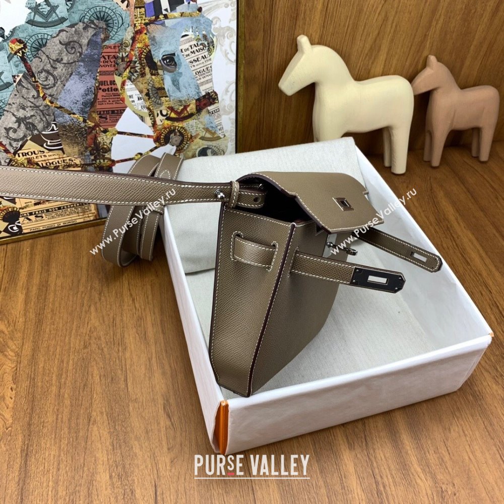 Hermes Kelly Depeches 25 Pouch in Original Epsom Leather Etoupe/Silver 2024 (Full Handmade) (XYA-24041008)
