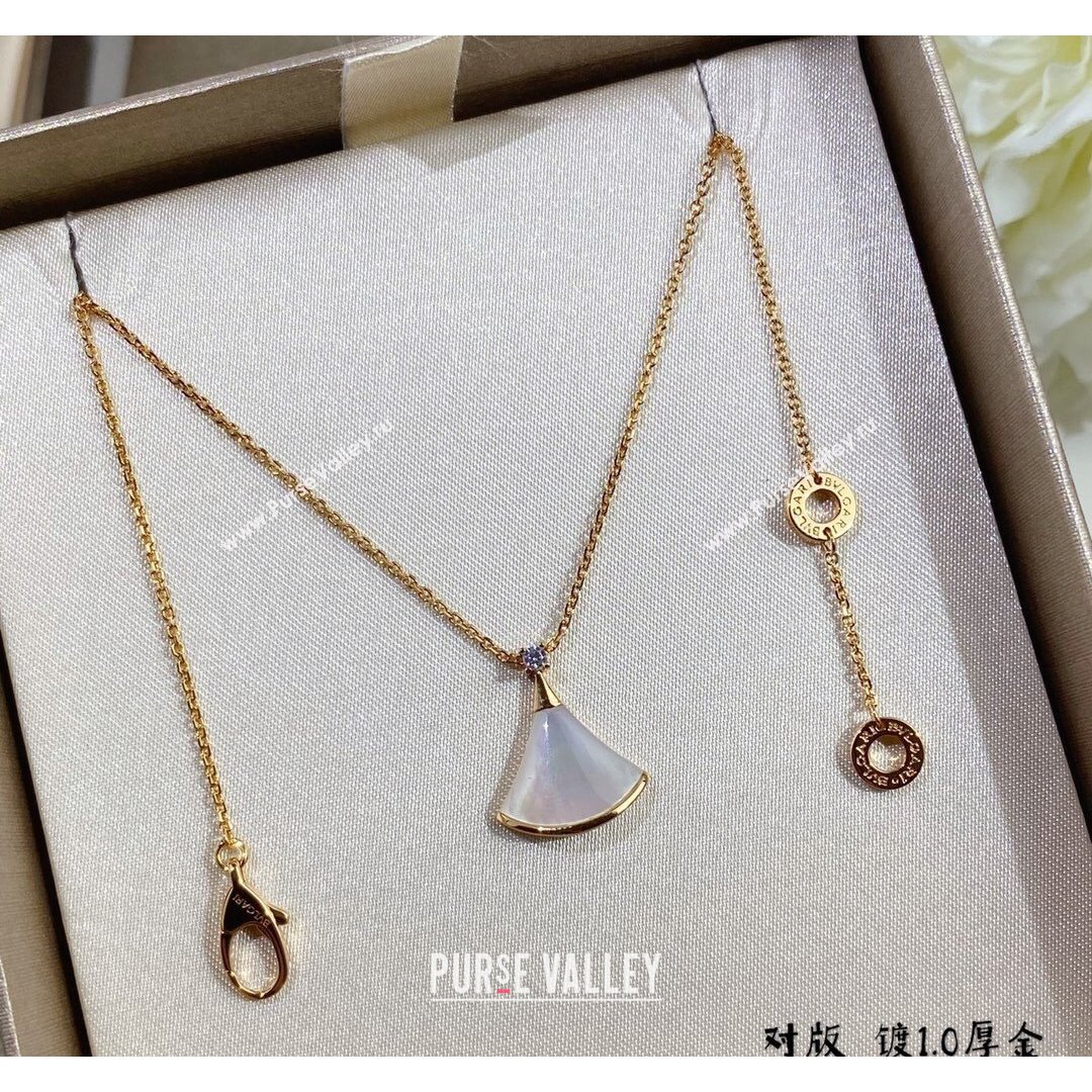 Chanel Caviar grain calfskin Classic Flap bag in black    A01115 (shimao-21090215)