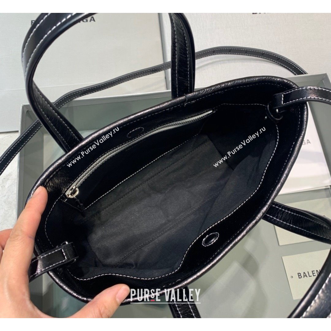 Balenciaga Barbes Small East-West Shopper Bag in Black and White Striped Lambskin 2021 (JM-21091026)