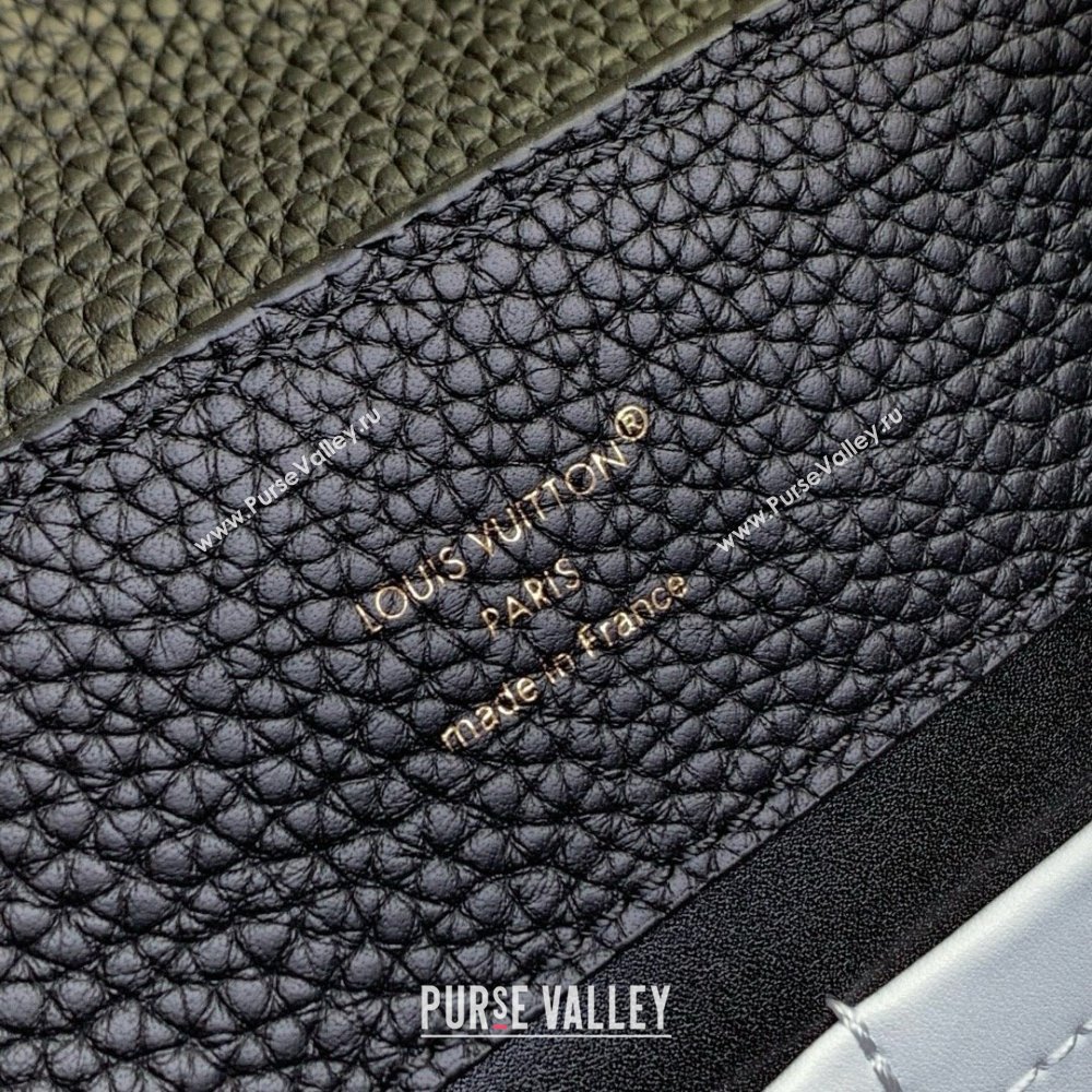 Louis Vuitton Capucines MM Bag in Black Taurillon Leather with Chain M12345 2025 (K-25021419)