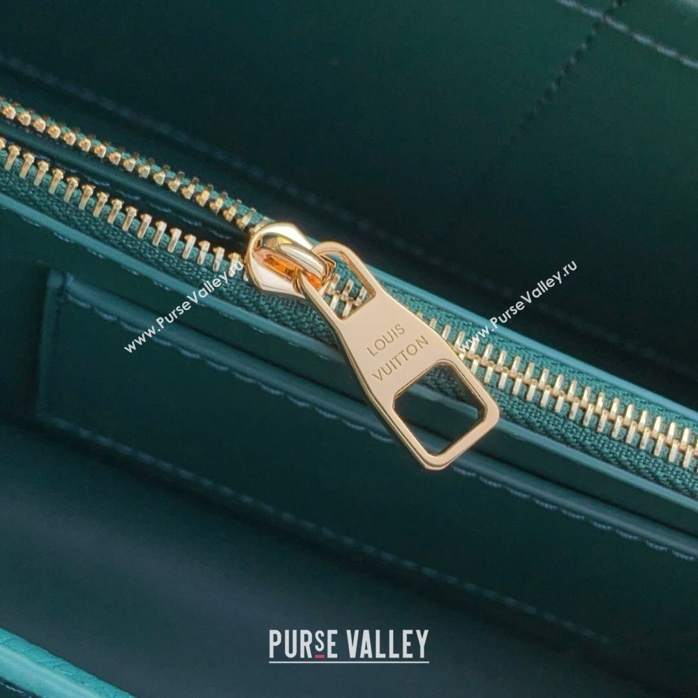 Louis Vuitton Capucines BB Bag with Mother-of-pearl Hardware in Green Taurillon Leather M11342 2025 (K-25021421)
