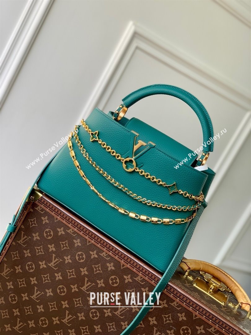 Louis Vuitton Capucines MM Bag with Mother-of-pearl Hardware in Green Taurillon Leather M11342 2025 (K-25021422)