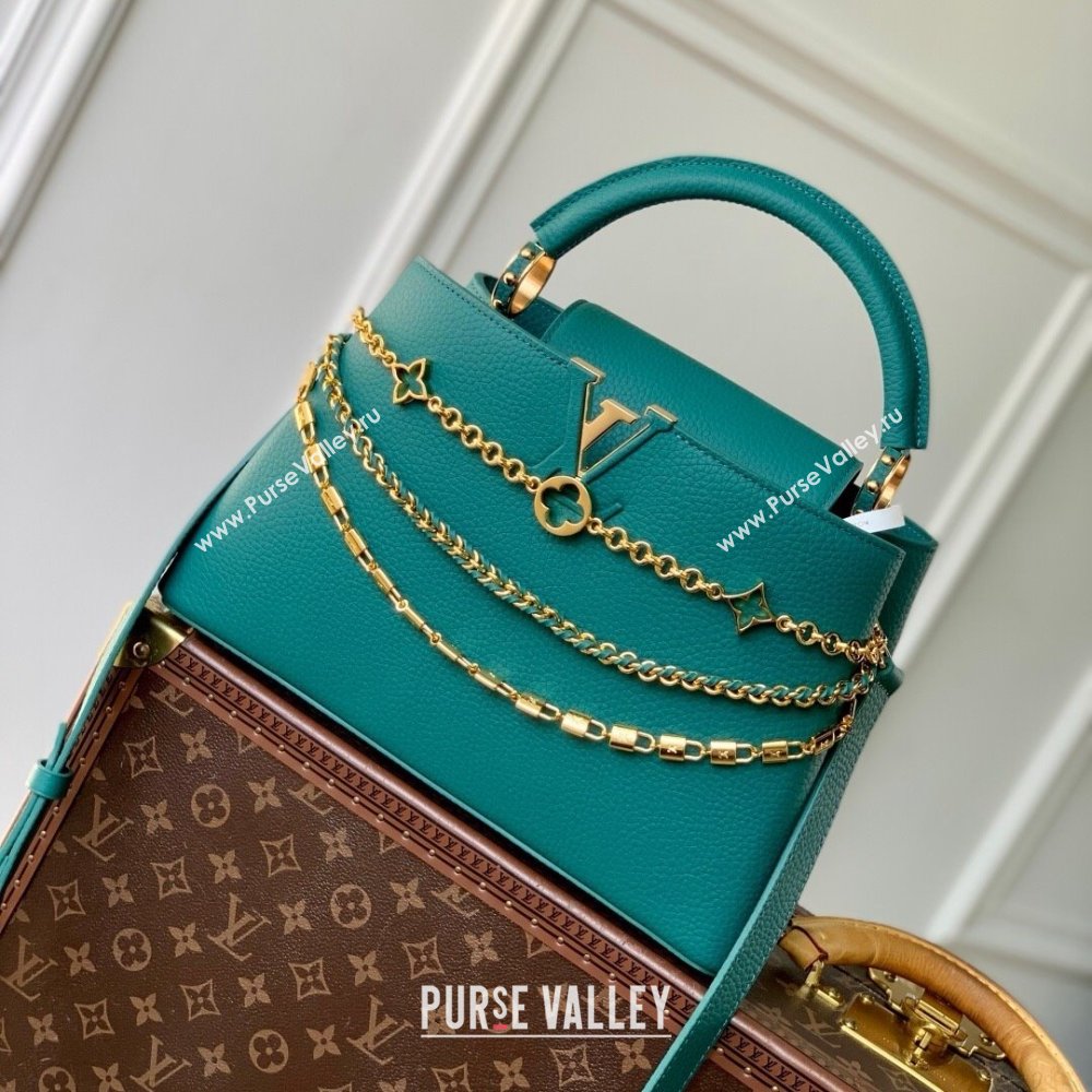Louis Vuitton Capucines MM Bag with Mother-of-pearl Hardware in Green Taurillon Leather M11342 2025 (K-25021422)