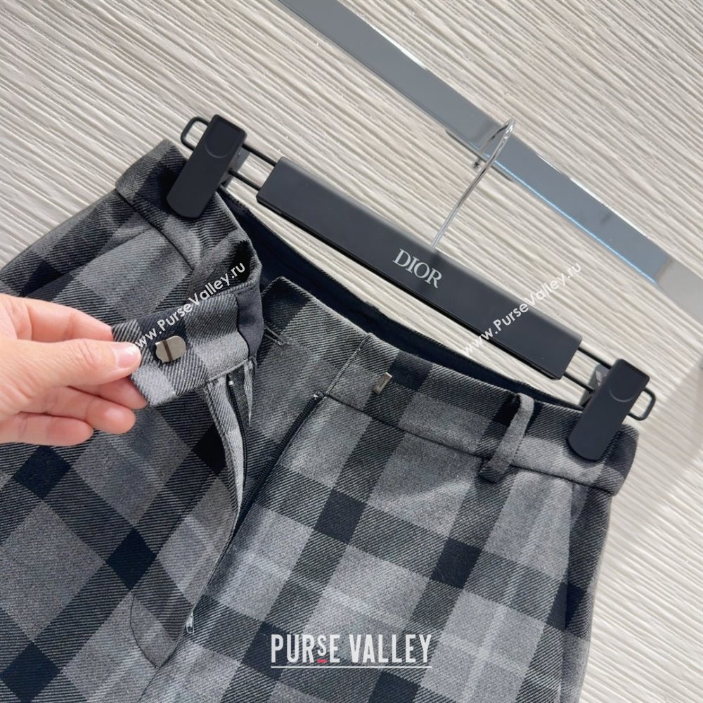 Dior Wool Blend Check Short Grey 2025 0215 (QI-250215046)
