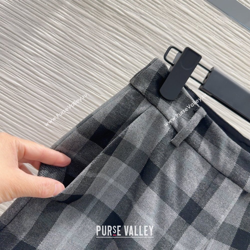 Dior Wool Blend Check Short Grey 2025 0215 (QI-250215046)