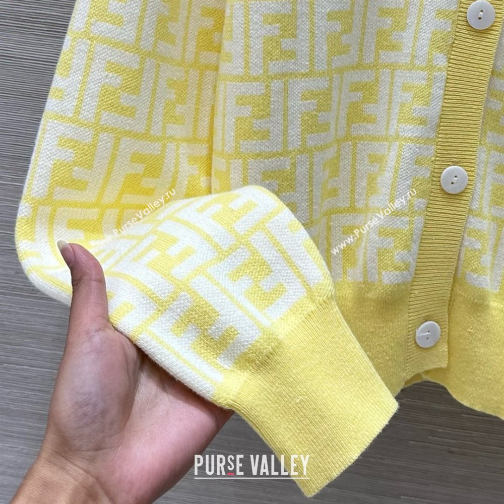 Fendi FF Cardigan F21106 Yellow 2025 (Q-25021106)
