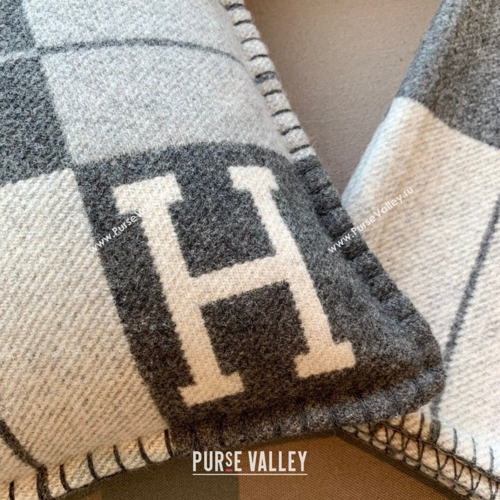 Hermes Avalon Wool Cashmere Blanket and Pillow H0412 Grey 2024 (SHUYA-24041204)