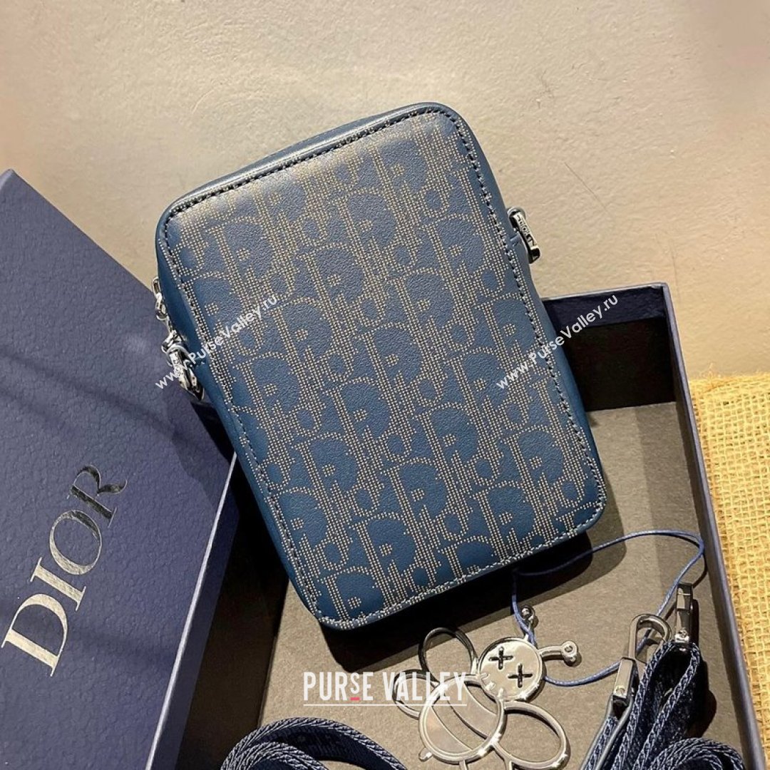 Dior Mens World Tour Messenger Pouch in Navy Blue Oblique Galaxy Leather 2021 (XXG-21090733)