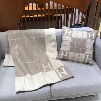 Hermes Avalon Wool Cashmere Blanket and Pillow H0412 Light Grey 2024 (SHUYA-24041203)