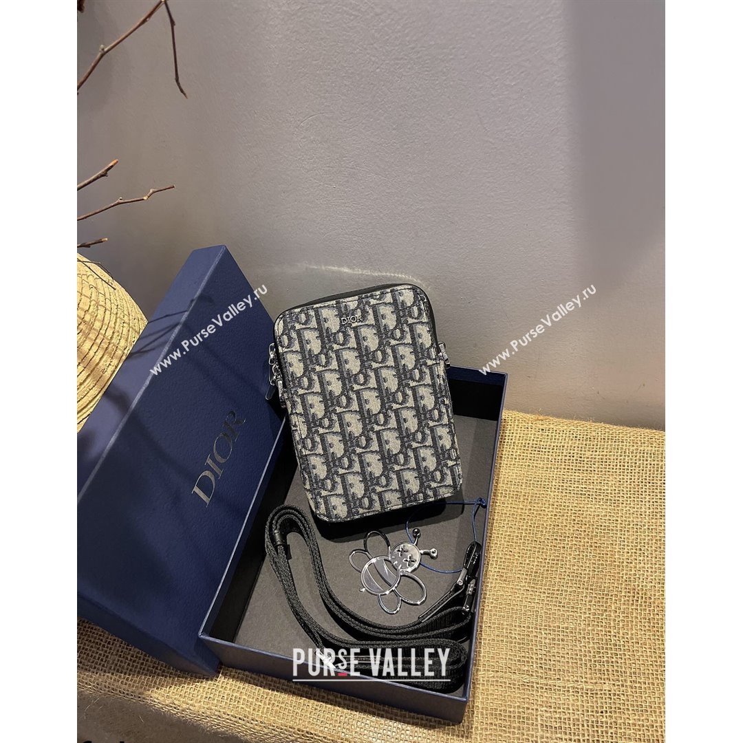 Dior Mens World Tour Messenger Pouch in Blue Oblique Galaxy Canvas 2021 (XXG-21090737)