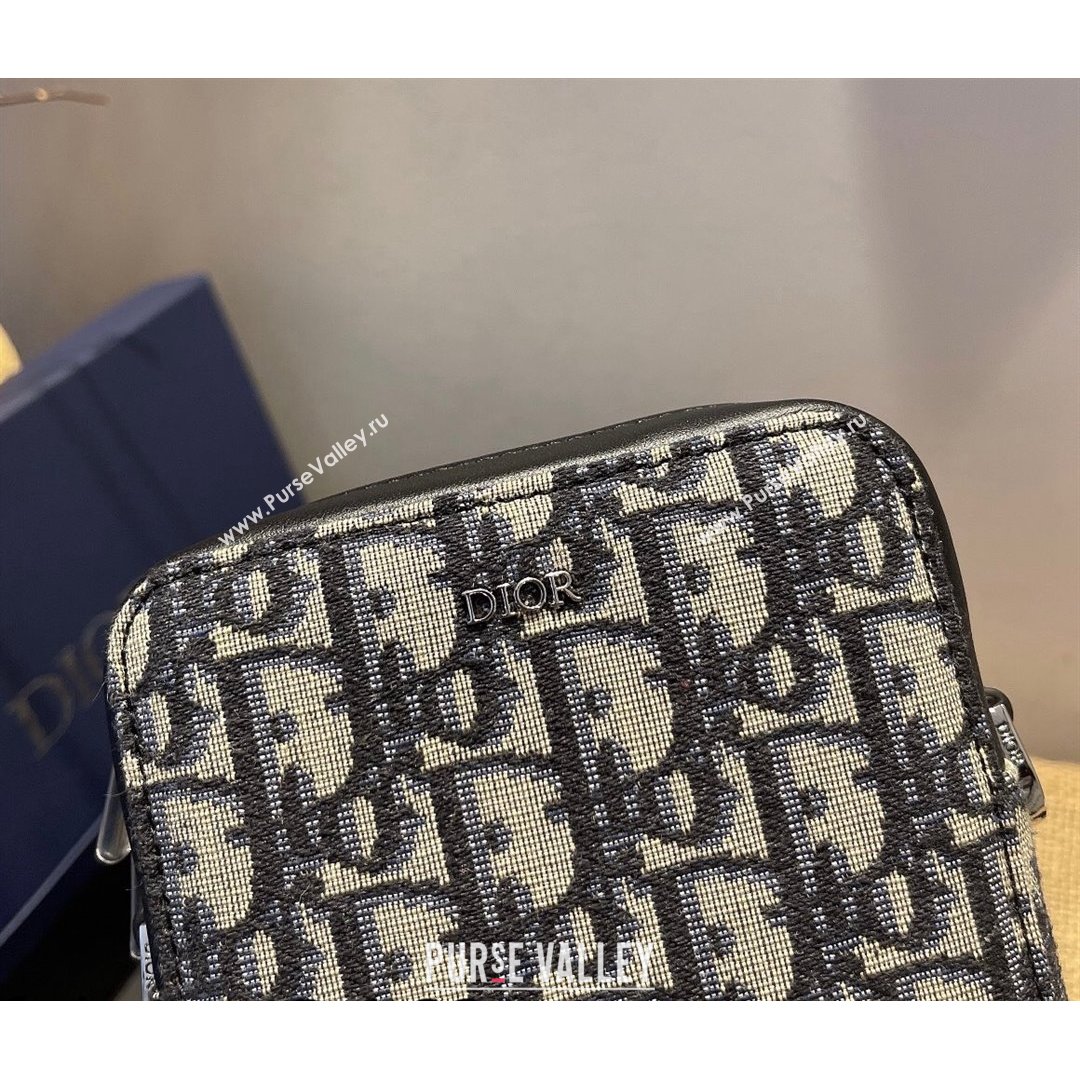 Dior Mens World Tour Messenger Pouch in Blue Oblique Galaxy Canvas 2021 (XXG-21090737)