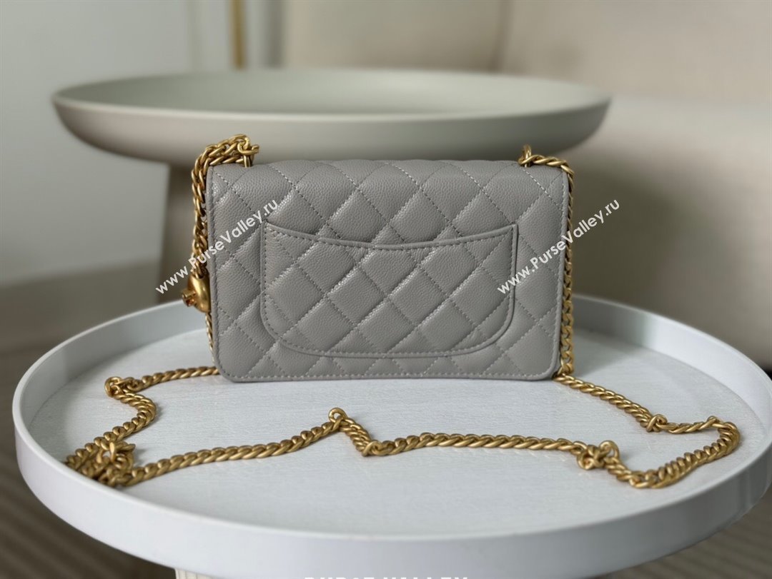 Chanel Grained Calfskin Wallet On Heart Chain WOC Grey 2024 (SM-24042601)