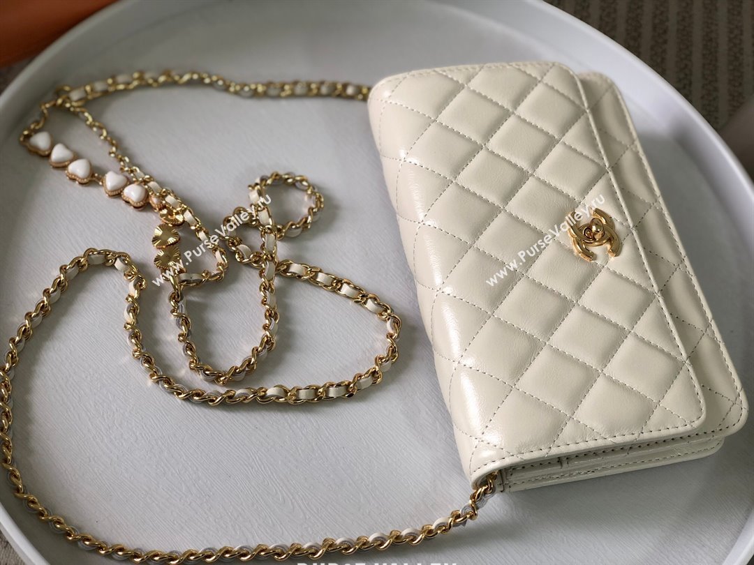 Chanel Shiny Lambskin Wallet On Chain WOC AP3785 White 2024 (SM-24042604)