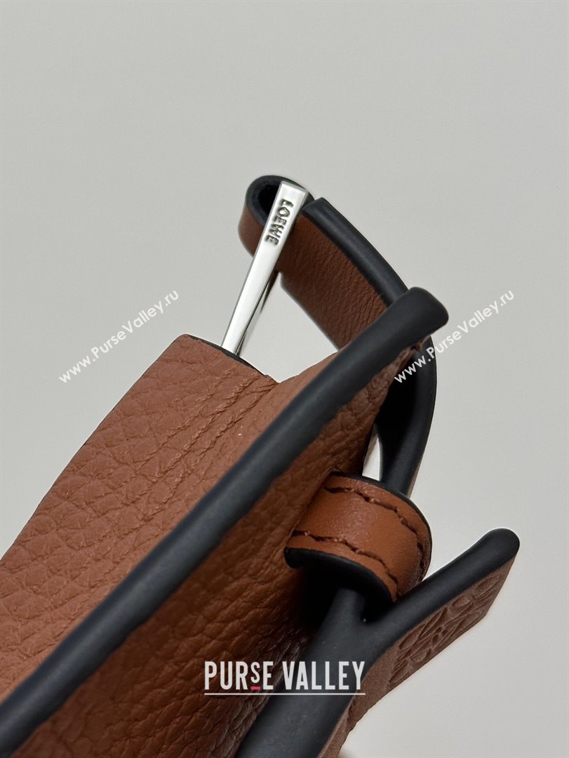 Loewe T Pouch in Grained Calfskin Brown 2023 TOP (KEKE-23122703)