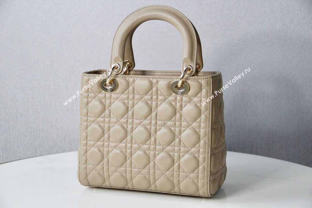 Dior Medium Lady Dior Bag in Cannage Lambskin 44532 Beige/Gold 2024 (DMZ-24041605)