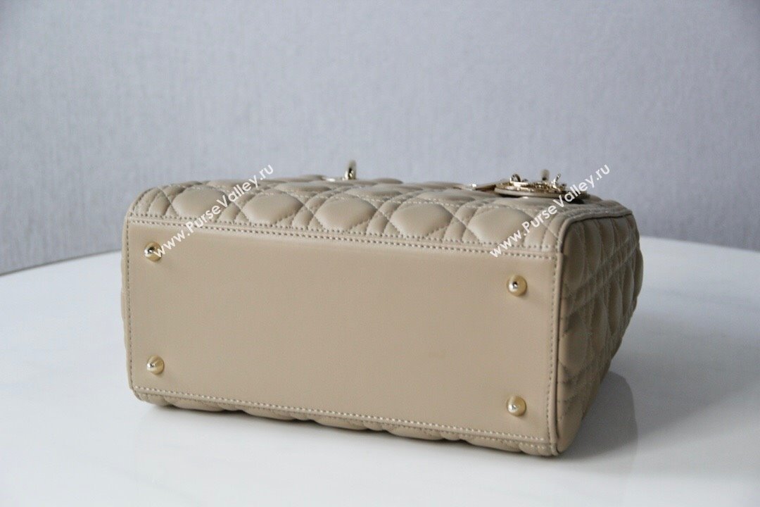 Dior Medium Lady Dior Bag in Cannage Lambskin 44532 Beige/Gold 2024 (DMZ-24041605)