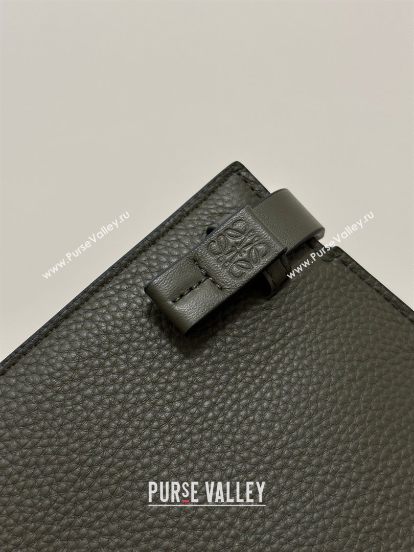 Loewe T Pouch in Grained Calfskin Khaki Green 2023 TOP (KEKE-23122705)