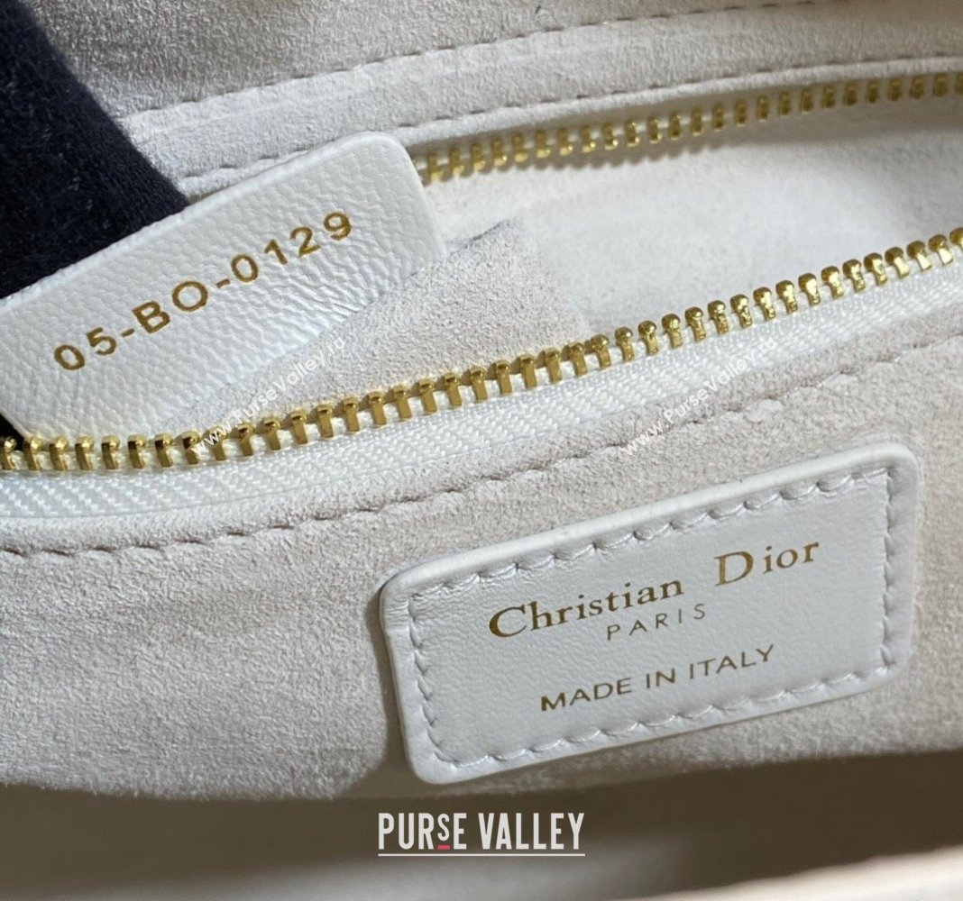 Dior Medium Lady Dior Bag in Cannage Lambskin 44532 White/Gold 2024 (DMZ-24041609)