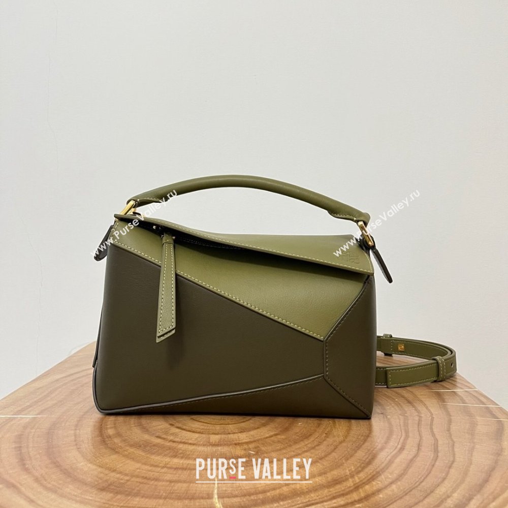 Loewe Small Puzzle Bag in Classic Calfskin 9311L Olive Green/Khaki Green 2023 TOP (KEKE-23122712)