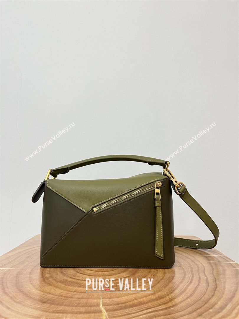 Loewe Small Puzzle Bag in Classic Calfskin 9311L Olive Green/Khaki Green 2023 TOP (KEKE-23122712)